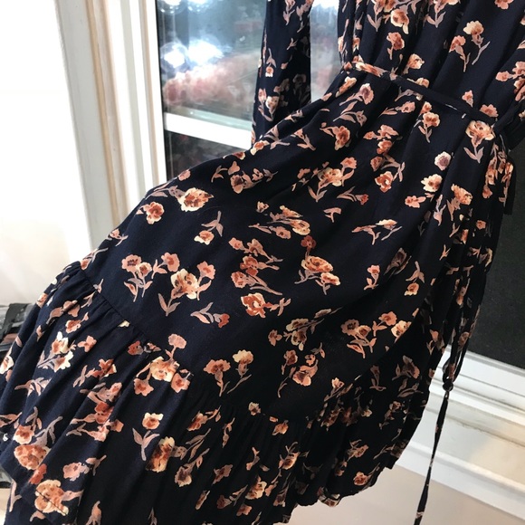 Brand New Lisakai Off the Shoulder Dress from.. - Picture 3 of 3